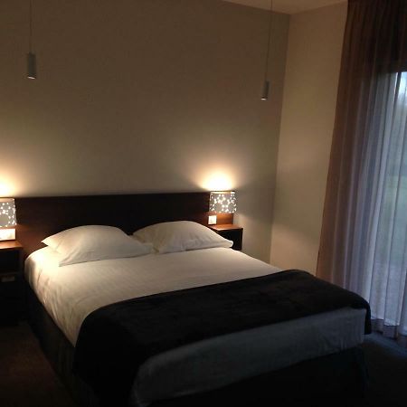 Hotel - Restaurant La Claire Foret Morhange 外观 照片