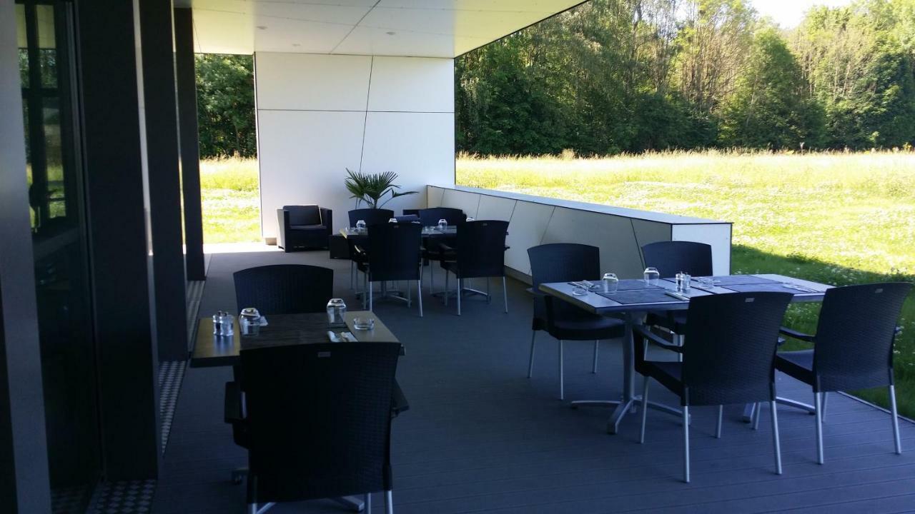 Hotel - Restaurant La Claire Foret Morhange 外观 照片